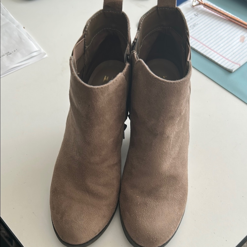 Women's Tan Ankle Boots